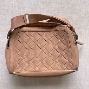 Crossbody bag